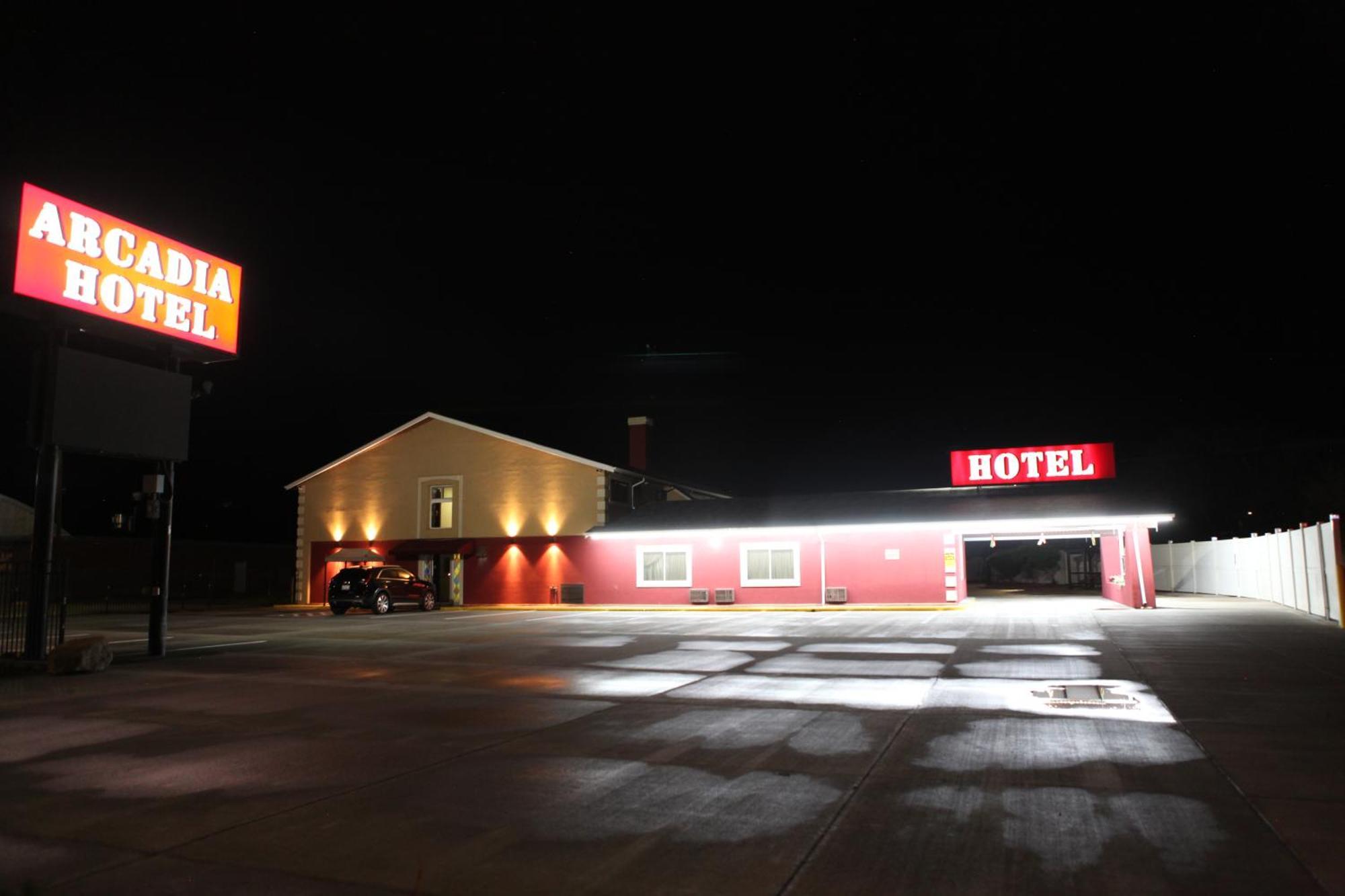 Arcadia Hotel Gering Buitenkant foto
