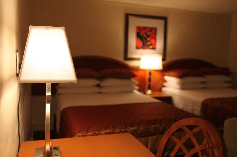 Arcadia Hotel Gering Buitenkant foto