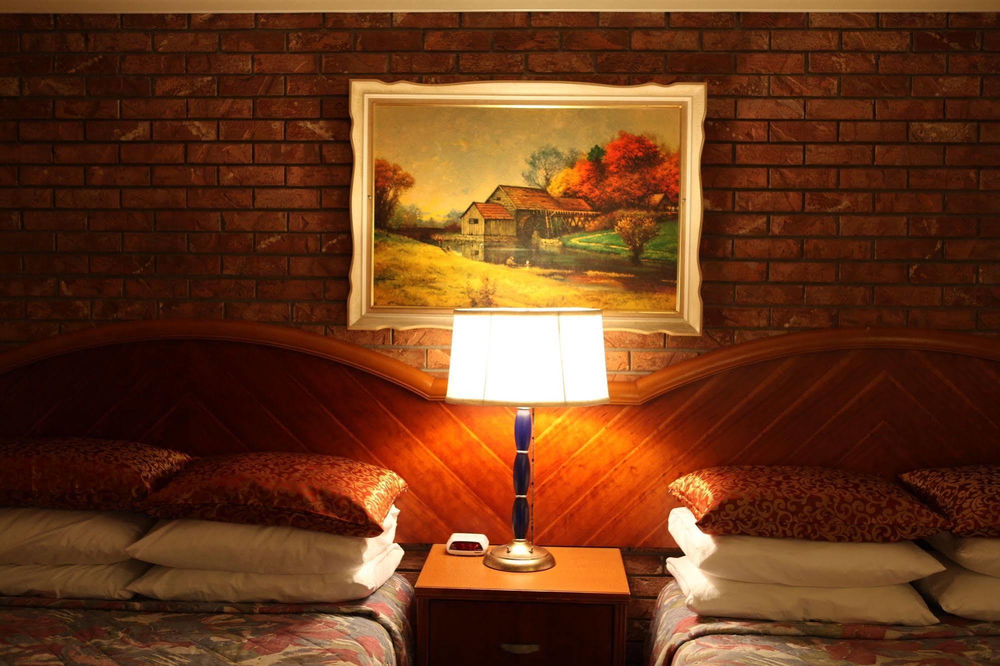 Arcadia Hotel Gering Buitenkant foto