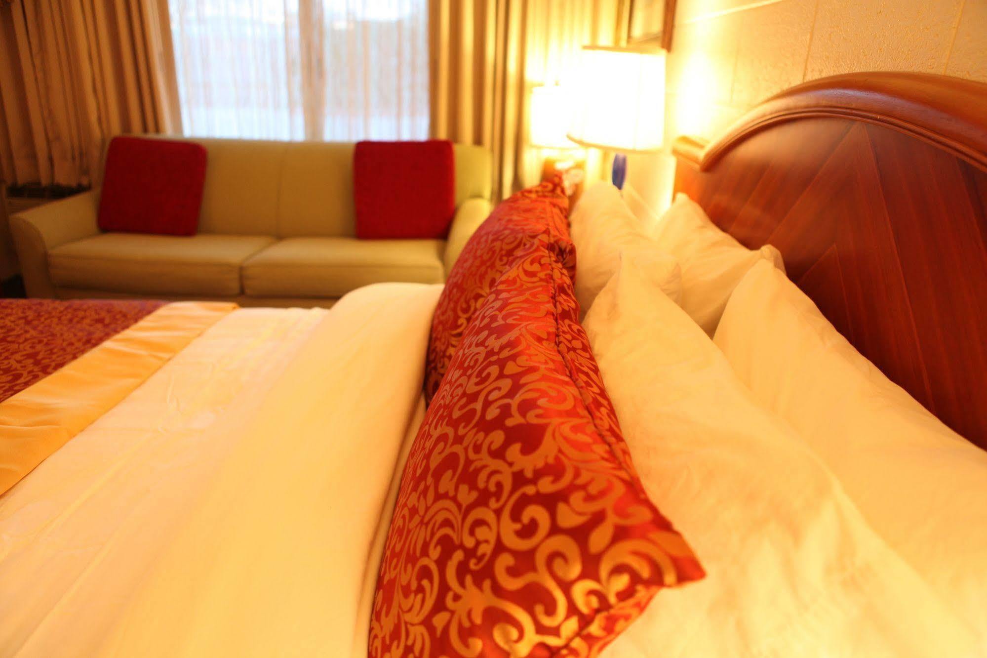 Arcadia Hotel Gering Buitenkant foto